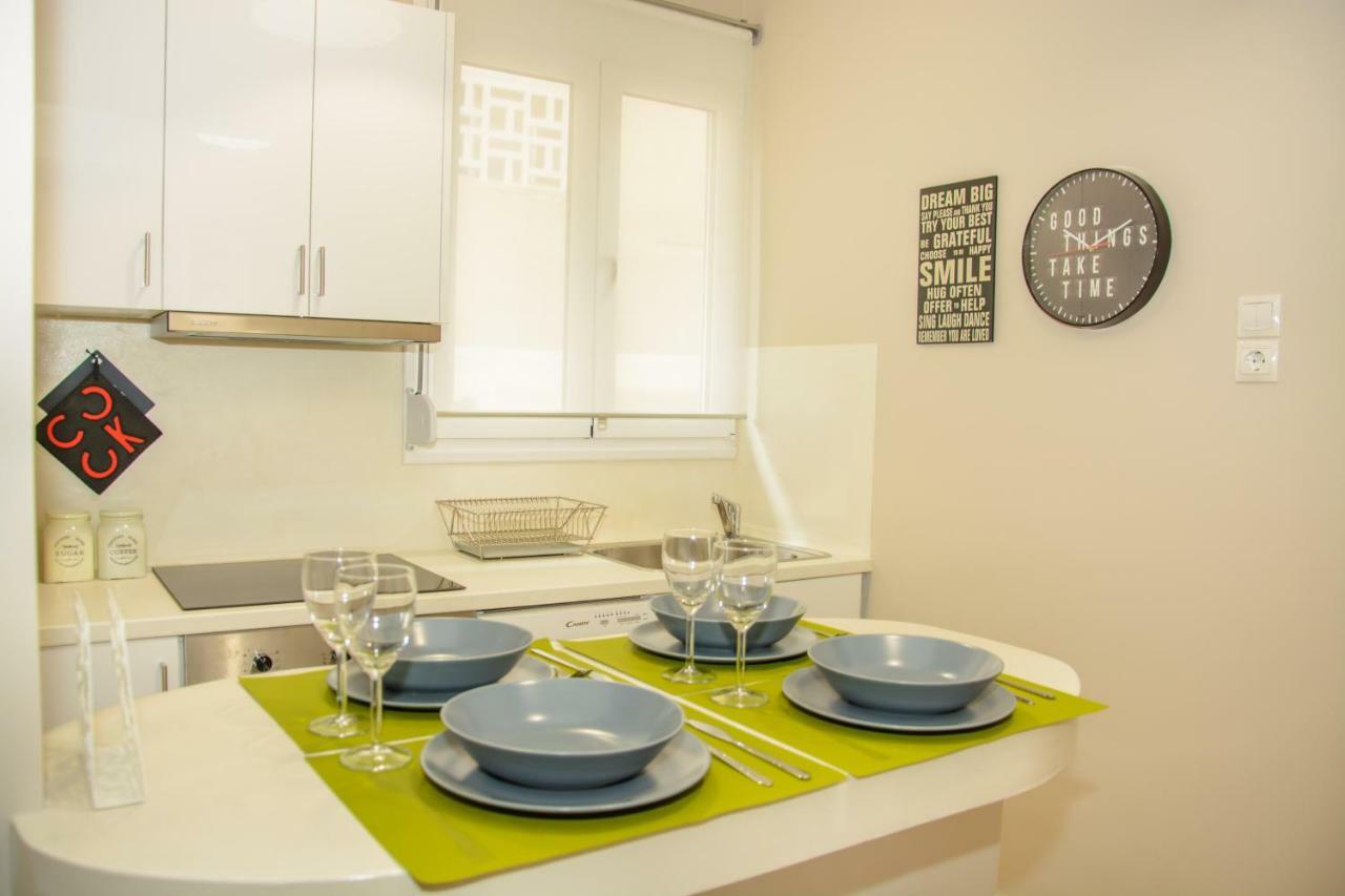 Neighborly Nest - Apartment In The Heart Of Athene Buitenkant foto